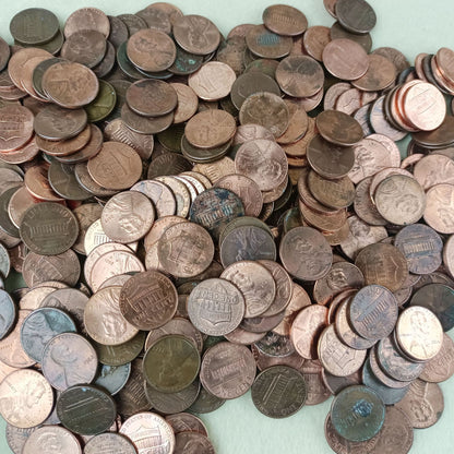 50pcs Vintage US One Cent Coins Collection (Random Years Copper Penny Lot)