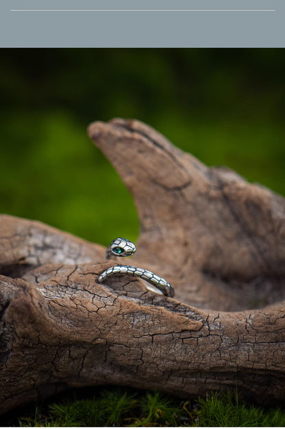 “Spirit Serpent” Dark Vintage Slim Snake Ring