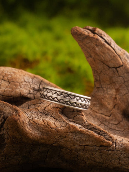 “Woven Memories” | 7mm Vintage Woven Ring