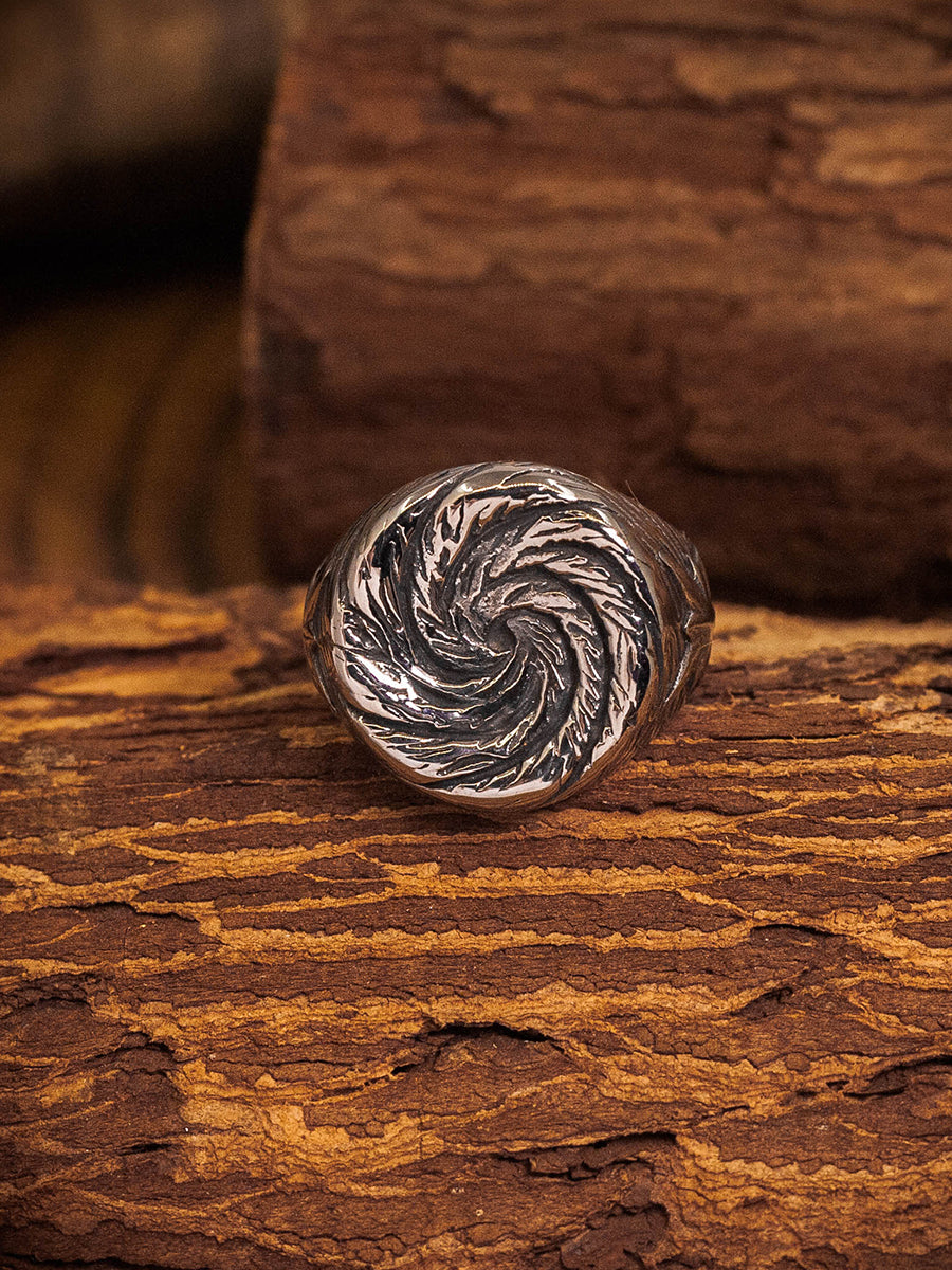 “Vortex Eight-Point Star” | Vintage Signet Ring