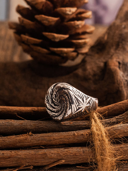 “Vortex Eight-Point Star” | Vintage Signet Ring