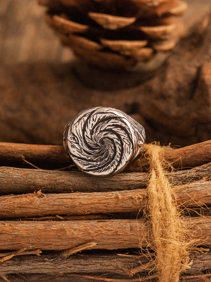 “Vortex Eight-Point Star” | Vintage Signet Ring