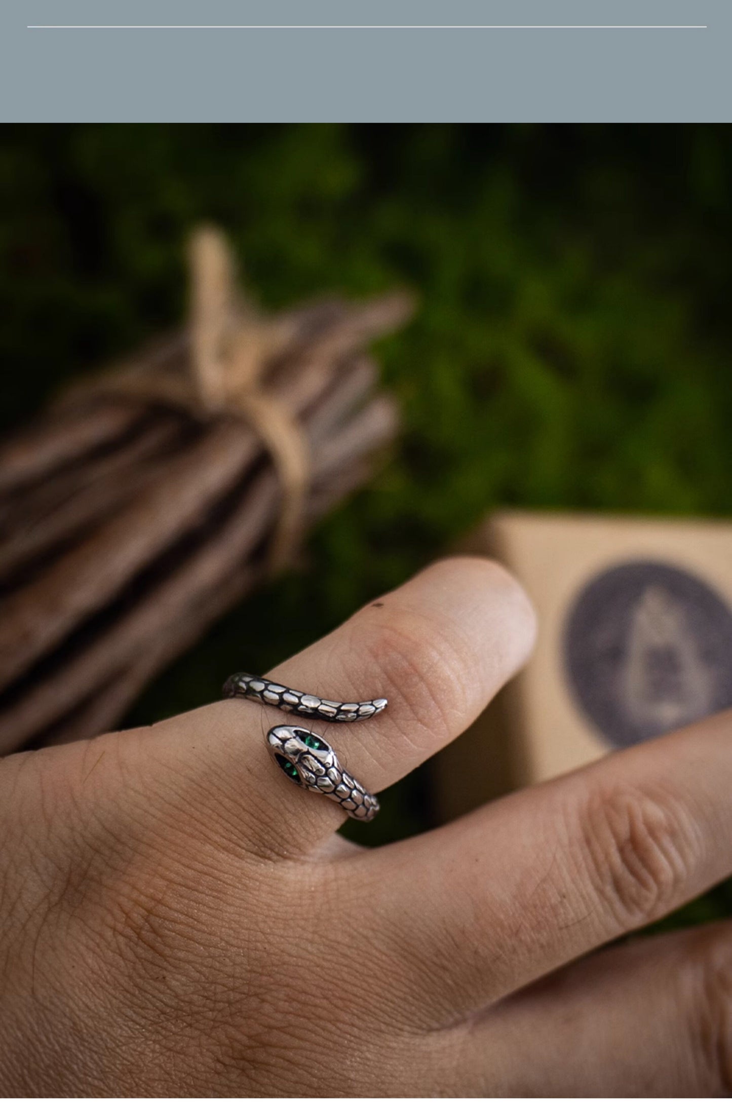“Spirit Serpent” Dark Vintage Slim Snake Ring