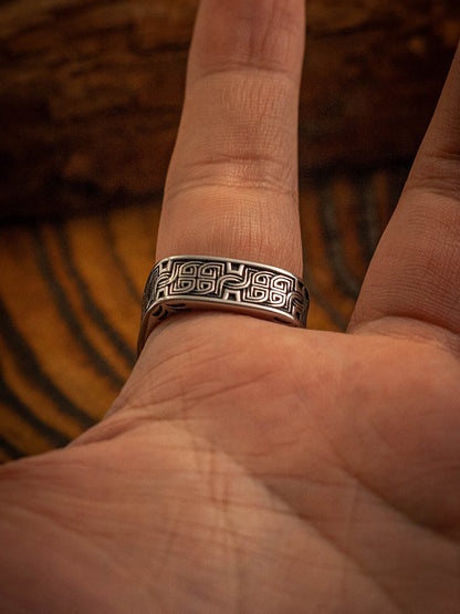 Irish Crazy Celtic Knot Square Ring