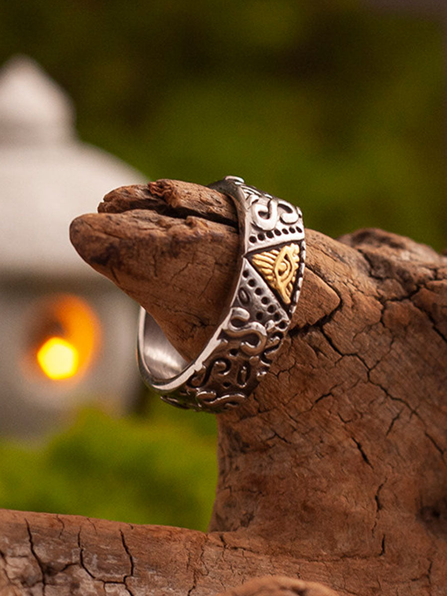 “Supernatural Perspective” | American Retro All-Seeing Eye Gold-Accent Ring