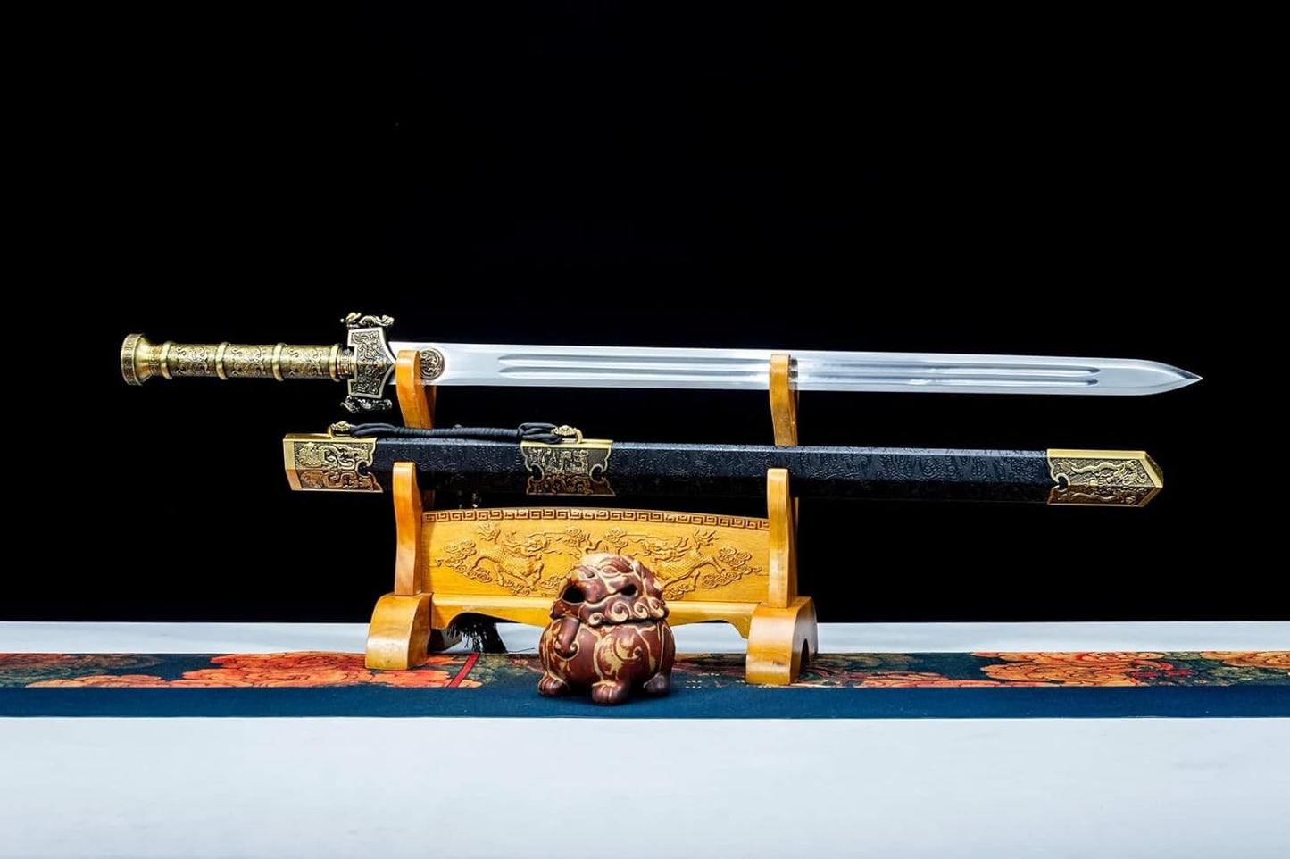 Authentic Han Jian Sword with High Carbon Steel Blade - Alloy Fittings