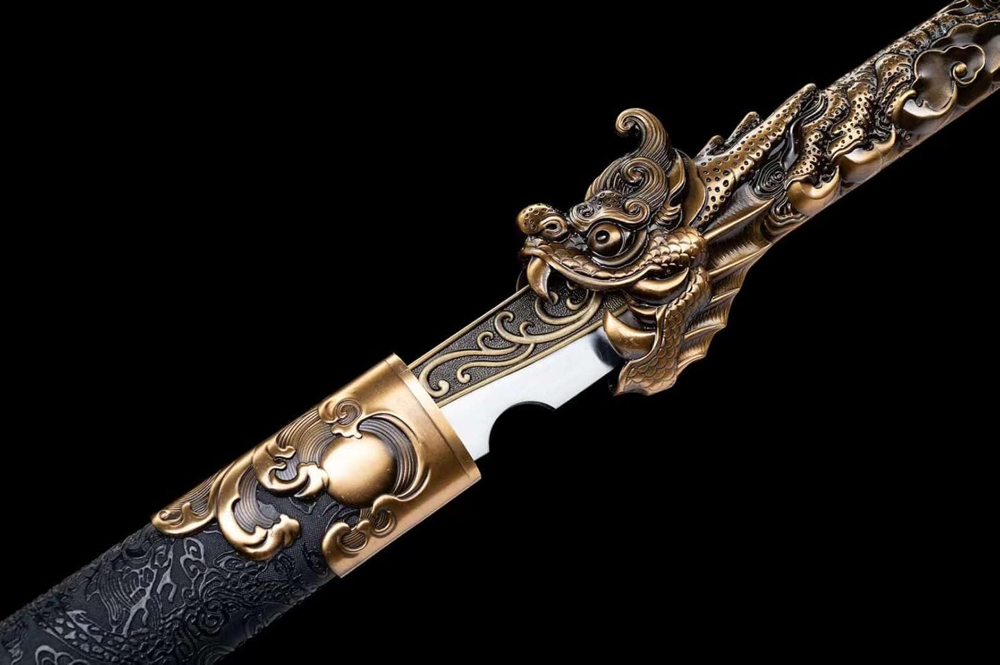 Hand-Forged Tang Dao Sword – High Carbon Steel Blade, Dragon Embossed Zinc Alloy Handle