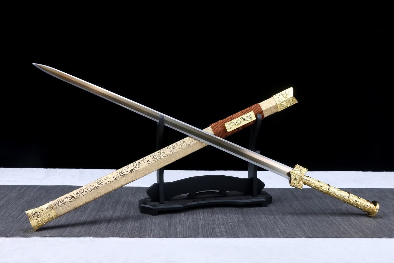 Golden Dragon Han jian,Chinese Swords Real,Forged Blade,Alloy Fittings