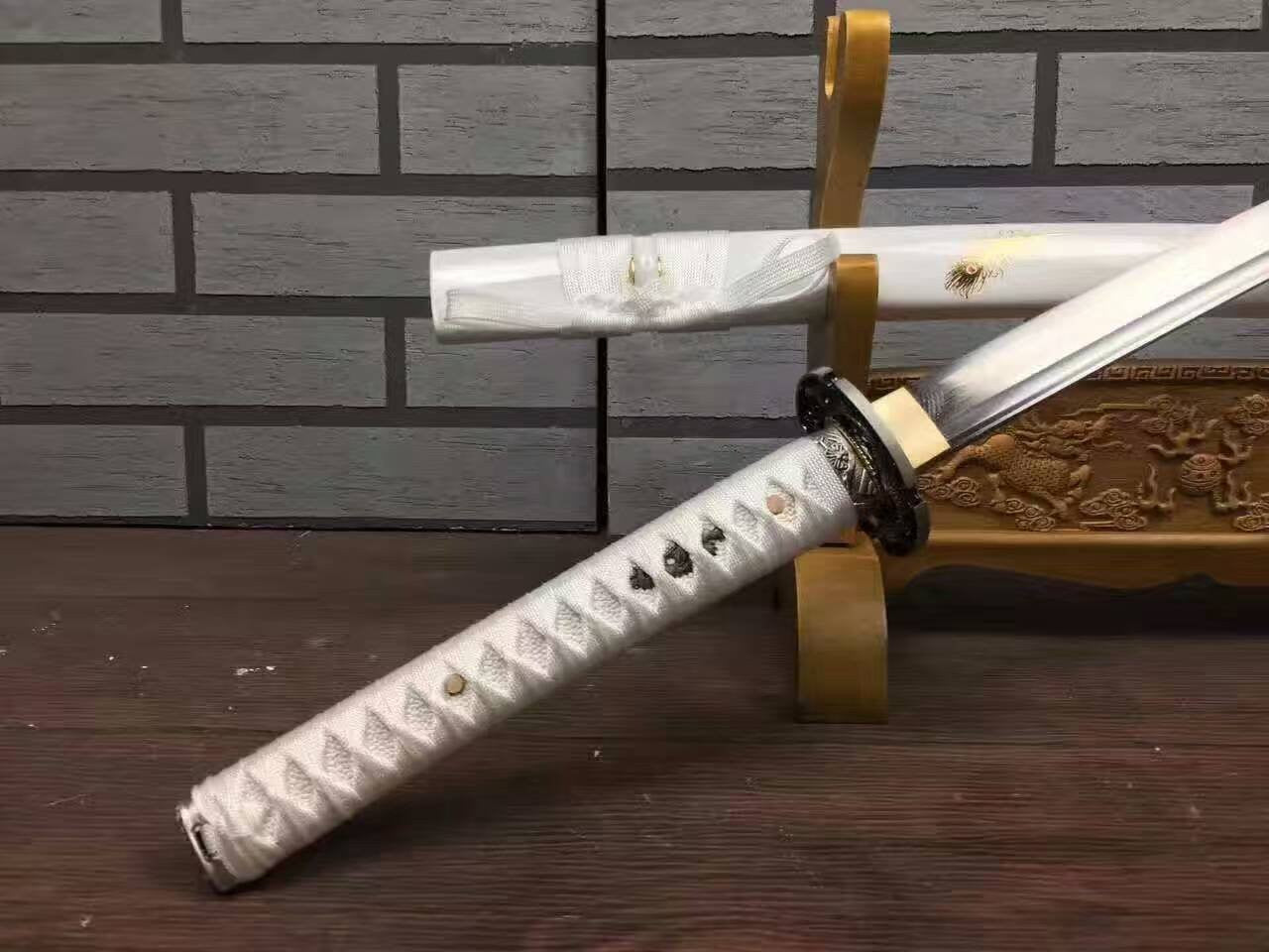 Katana uchigatana/High carbon steel blade/White paint scabbard/Alloy