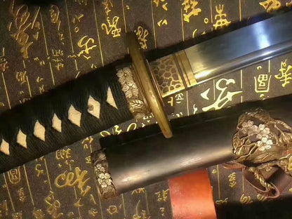 Nihontou Tachi(Damascus steel,Ebony scabbard,Brass tosogu)Full tang