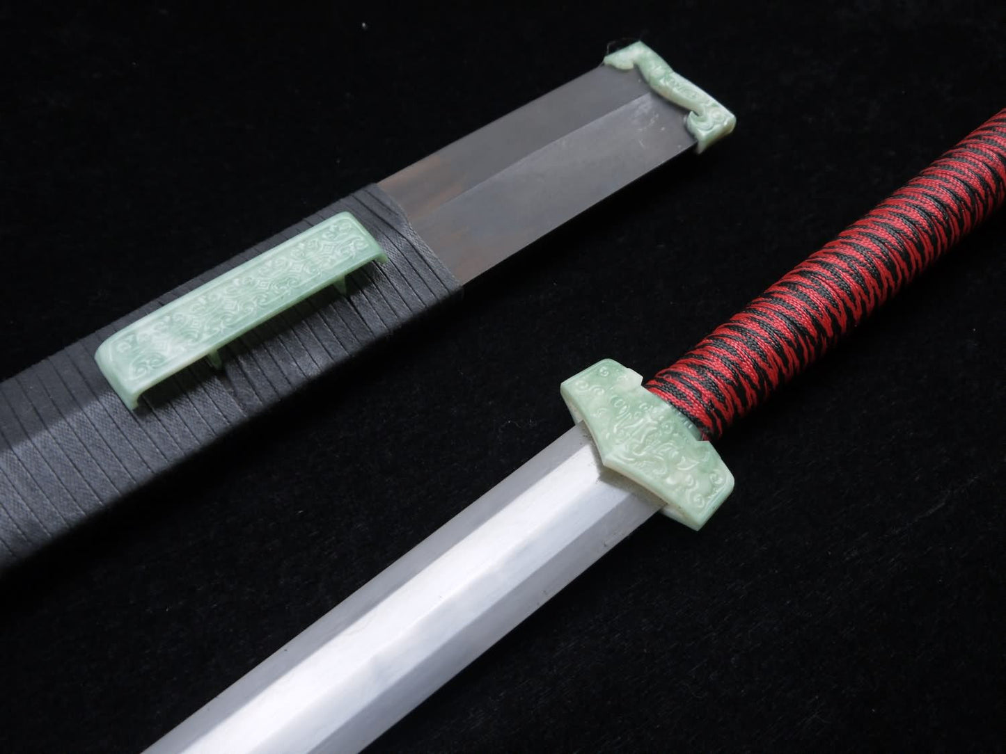 Chinese sword,Han jian,Folded steel blade,Black wood scabbard,Resin fitting