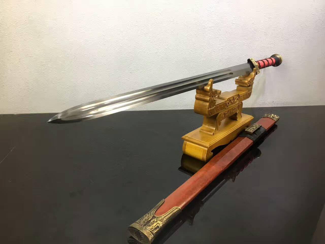 Chinese sword,Han jian(Folding steel blade,Redwood scabbard,Alloy fitted)Length 41"