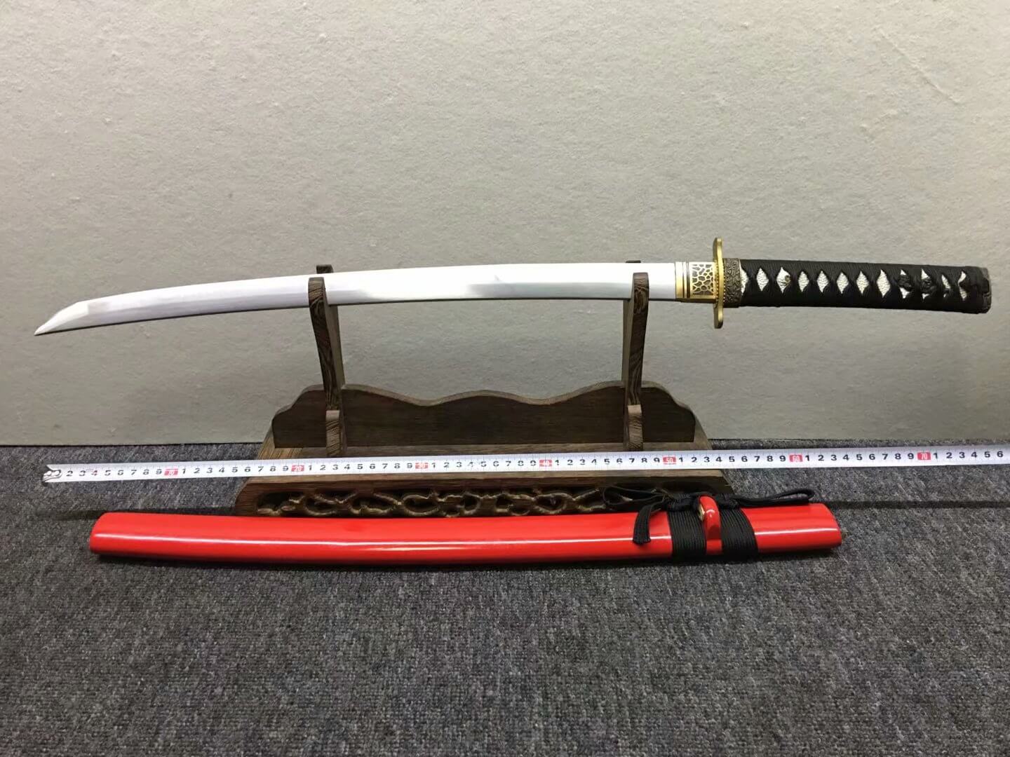 Katana,High carbon steel,Red scabbard,Alloy,Length 30inch