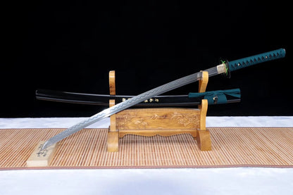 Samurai sword,Damascus steel blade,Wood scabbard